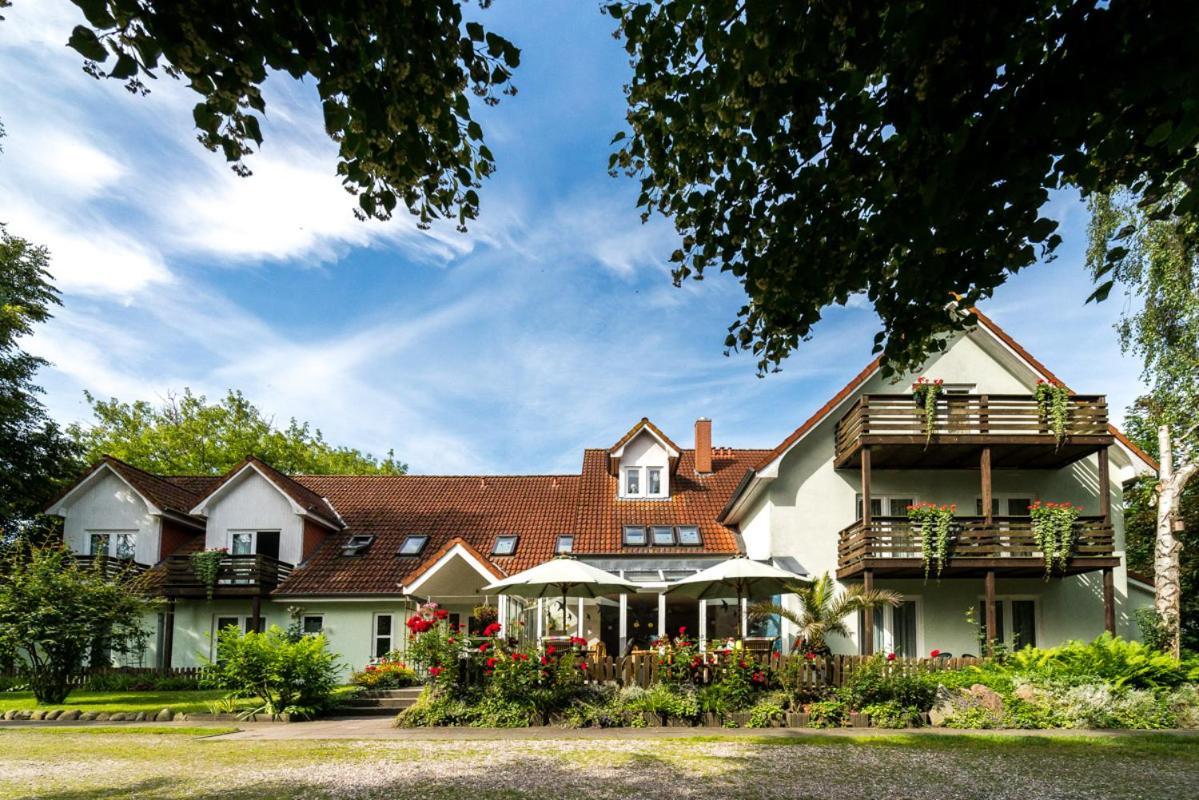 Hotel-Pension Lindenhof Tarnewitz Kültér fotó